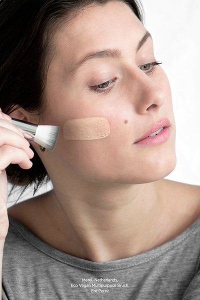 Natural Makeup Brush for Foundations & Highlighters. Ere Perez Eco Vegan Multipurpose Brush - One Fine Secret