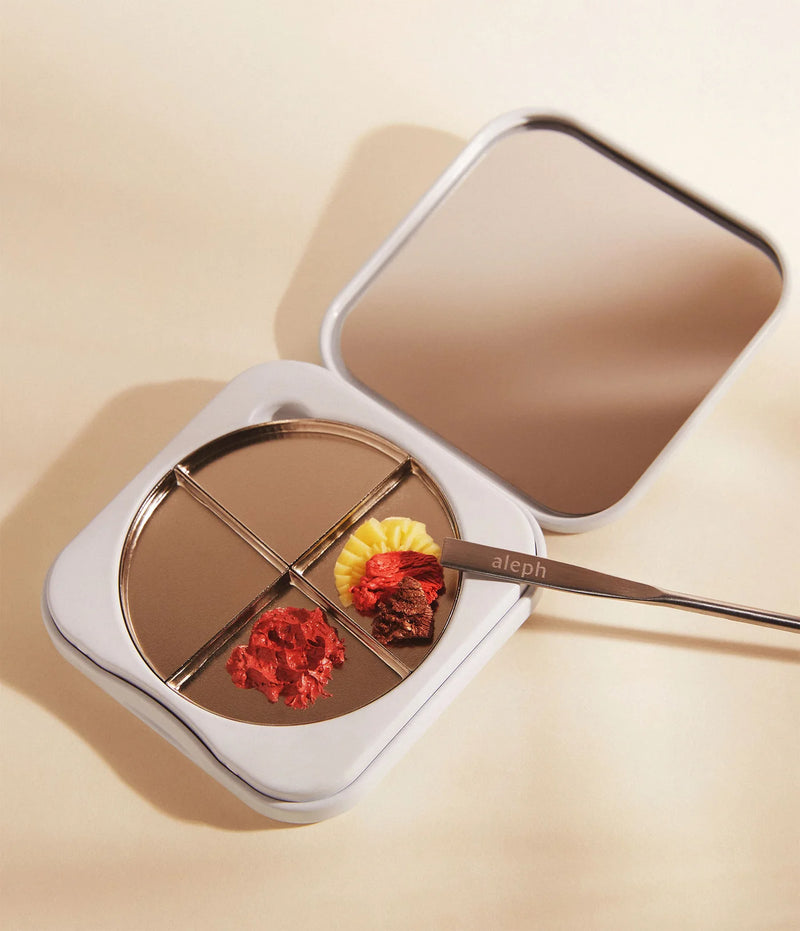 Buy Aleph Beauty Mixing Compact at One Fine Secret. Natural & Organic Clean Beauty.