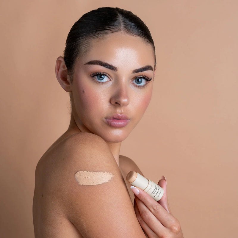 Buy Avocado Zinc SPF 50 Natural Concealer in Light-Medium colour at One Fine Secret Clean Beauty.