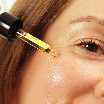 Buy Evolve Organic Beauty Bio-Retinol + C Booster 15ml at One Fine Secret Australia.