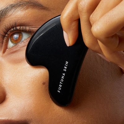 Buy Furtuna Skin Energia Luminoso Obsidian Gua Sha at One Fine Secret Clean Beauty.