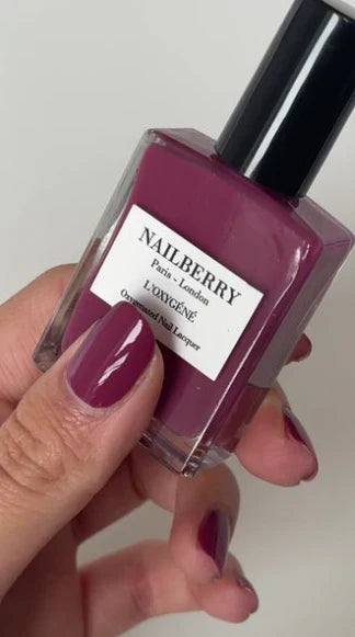 Buy Nailberry Oxygenated Nail Polish 15ml - Fashionista at One Fine Secret Clean Beauty.