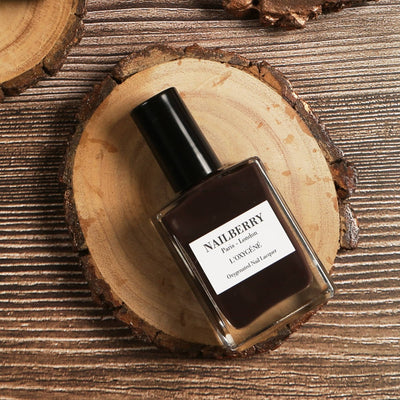 Buy Nailberry Oxygenated Nail Polish 15ml - Hot Coco at One Fine Secret Clean Beauty.
