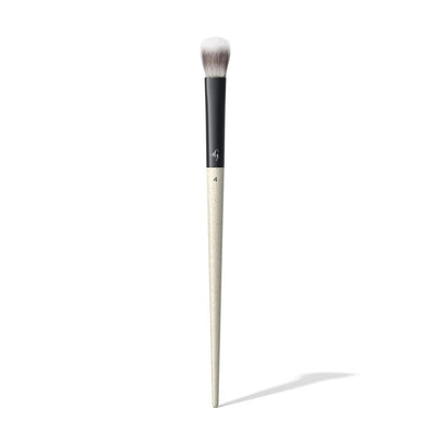 Buy Und Gretel Concealer Brush at One Fine Secret Clean Beauty.