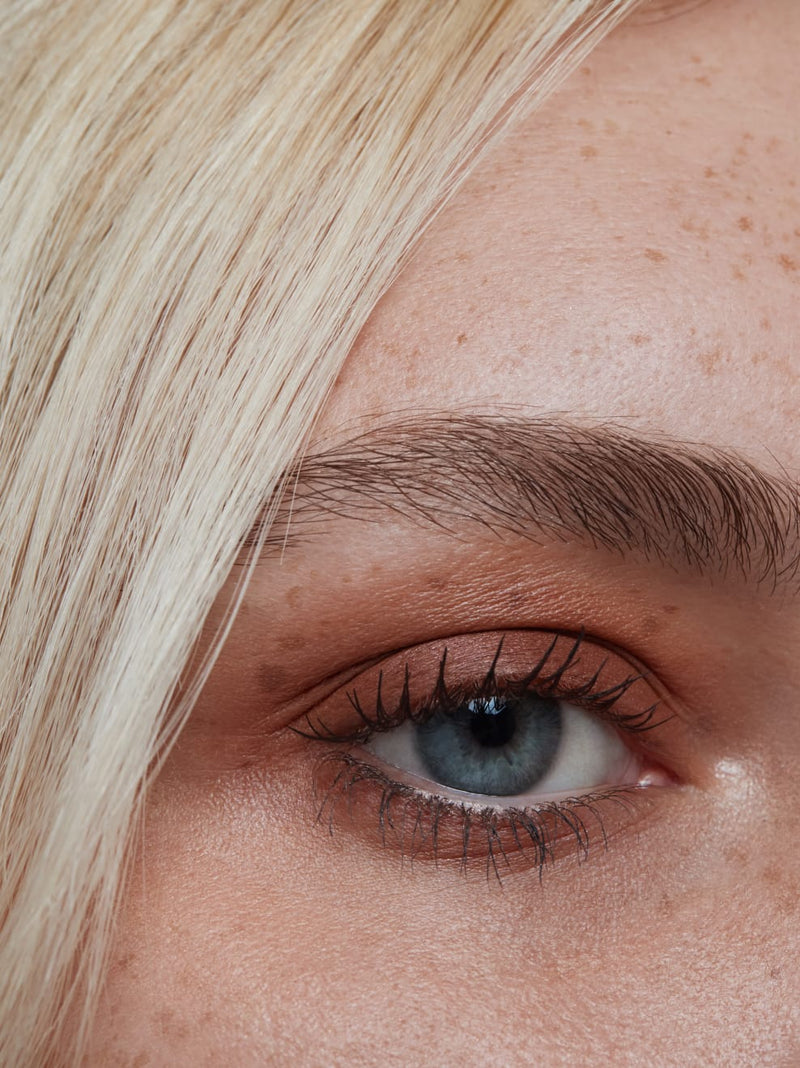 Buy Und Gretel IMBE Eye Shadow 3.5g in Auburn colour at One Fine Secret.