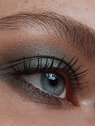 Buy Und Gretel IMBE Eye Shadow 3.5g in Pine colour at One Fine Secret.