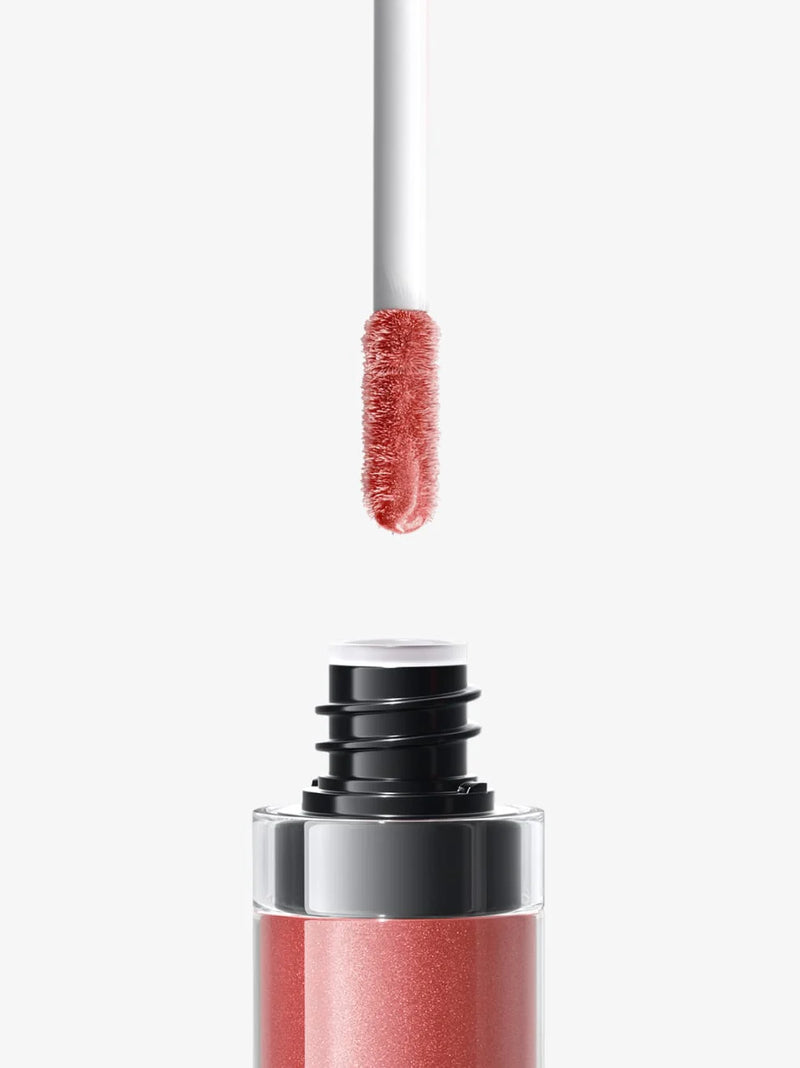 Buy Und Gretel KNUTZEN Lip Gloss in Apricot Shimmer colour at One Fine Secret.