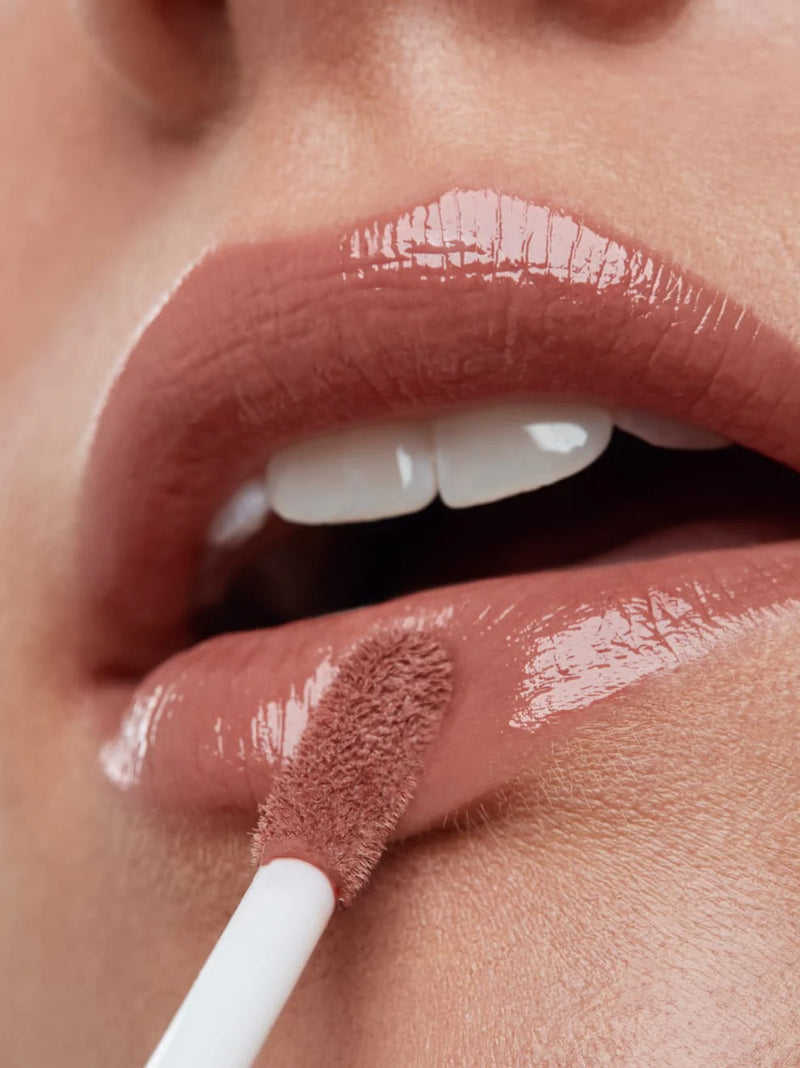 Buy Und Gretel KNUTZEN Lip Gloss in Nougat colour at One Fine Secret.