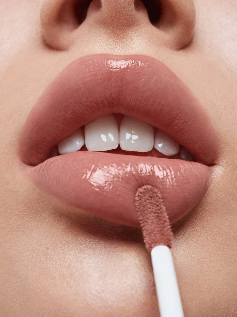 Buy Und Gretel KNUTZEN Lip Gloss in Nougat colour at One Fine Secret.