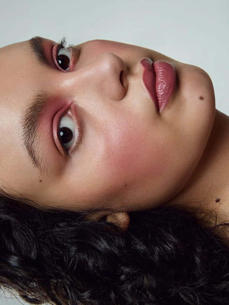 Buy Und Gretel KUS Liquid Lipstick in Mellow Mauve colour at One Fine Secret.
