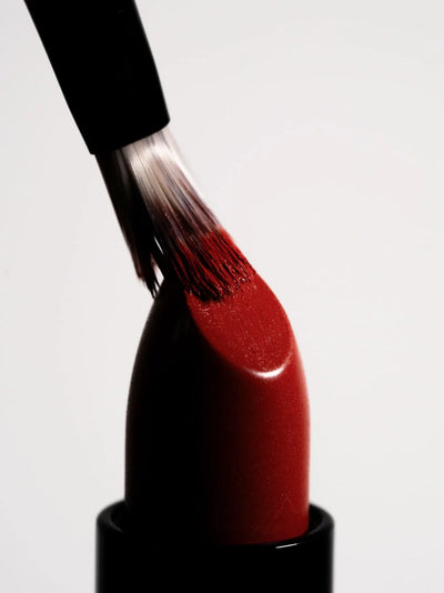 Buy Und Gretel Lip Brush 07 at One Fine Secret.