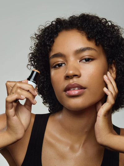 Buy Und Gretel MILTE Foundation Stick in Balanced Medium colour at One Fine Secret.