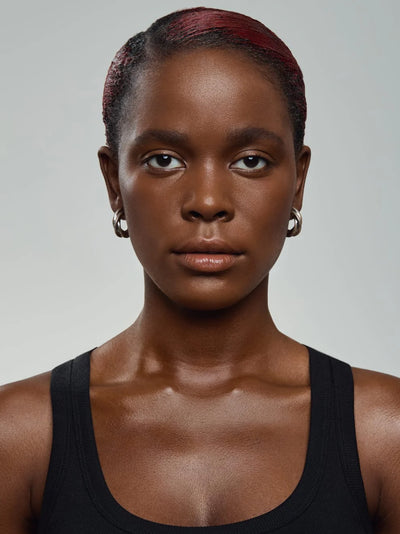Buy Und Gretel MILTE Foundation Stick in Deep Dark colour at One Fine Secret.