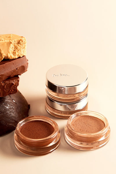 Buy Ere Perez Cacao Bronzing Pot 7.5g in Playa or Sol colour at One Fine Secret. Official Stockist. Natural & Organic Makeup Clean Beauty Store in Melbourne, Australia.