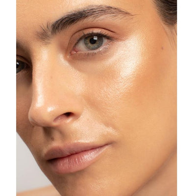 Buy Ere Perez Vanilla Highlighter 12g in Sun Halo colour at One Fine Secret. Ere Perez Official Stockist. Natural & Organic Clean Beauty Store in Melbourne, Australia.