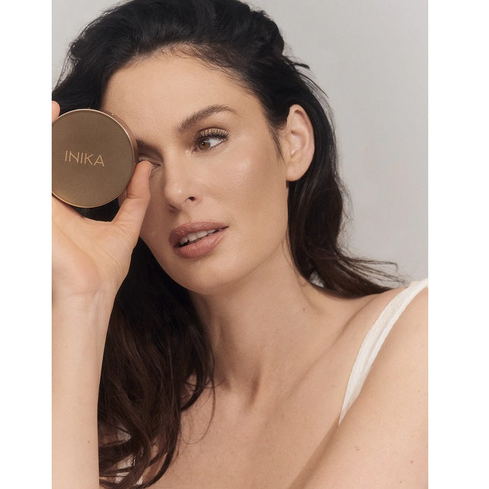 Buy Inika Organic Baked Mineral Bronzer in Sunkissed or Sunbeam colour at One Fine Secret. Official Stockist. Natural & Organic Makeup Clean Beauty Store in Melbourne, Australia.