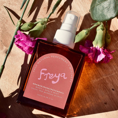 Yalu Natural Perfumes. Buy Yalu Freya Body + Space Mist 100ml at One Fine Secret. Natural & Organic Perfume and Fragrances. Clean Beauty Store.